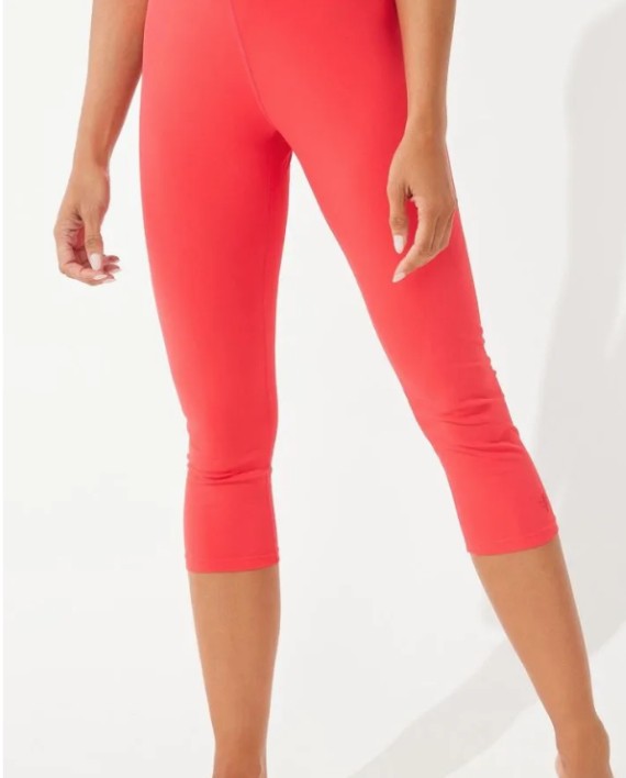 Coolibar – Deep Water Swim Capris in Poppy Red - SOLTRINO